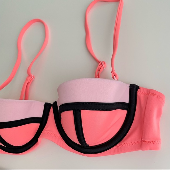 Victoria’s Secret The Flirt Color Block Bandeau Bikini Top - Picture 6 of 8